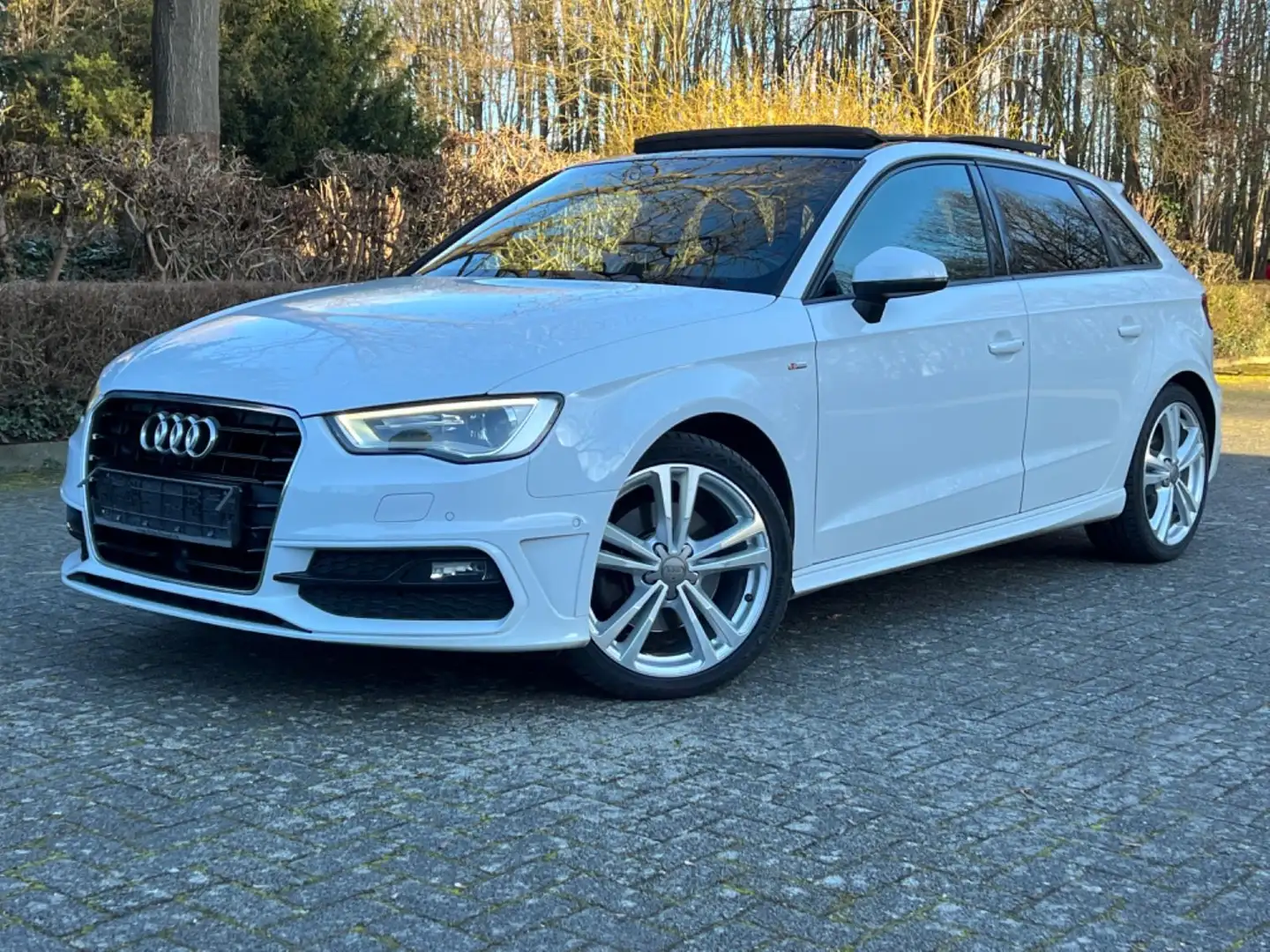 Audi A3 Sportback |PANO|3xS-LINE|KEYLESS|VOLL| Weiß - 2