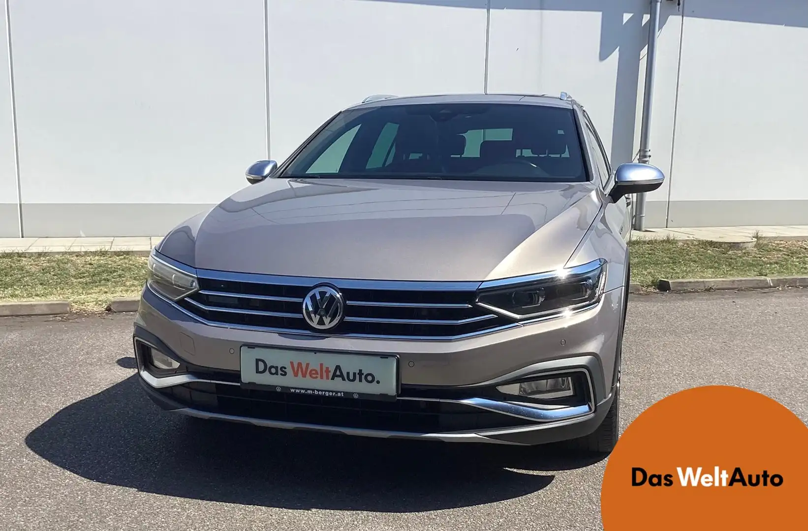 Volkswagen Passat Alltrack TDI SCR 4MOTION DSG Zlatá - 1
