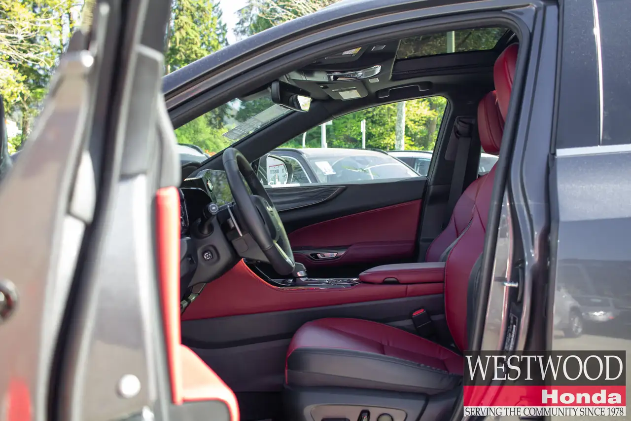 Lexus NX снимка Lexus NX
