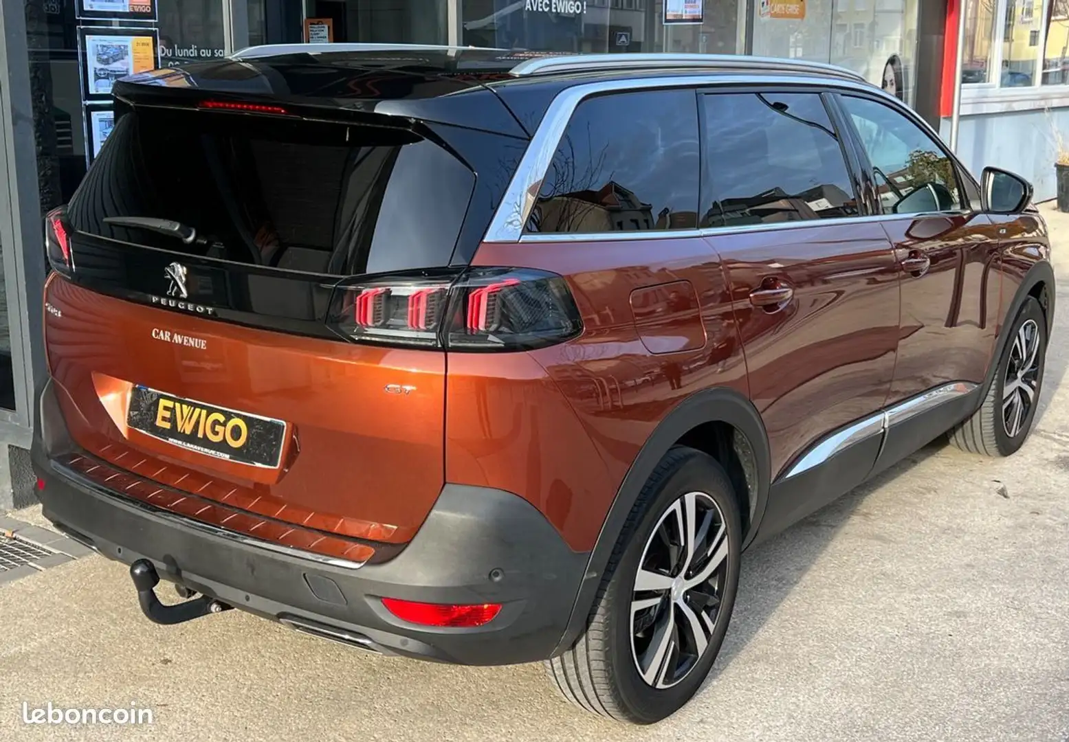 Peugeot 5008 1.2 puretech 130ch gt eat8 1ère main entretien constructeur - 2