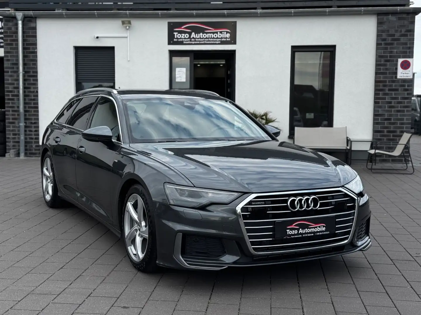 Audi A6 Avant 45TDI quattro S-line*STHZ*LEDER*1-HAND* Grau - 1