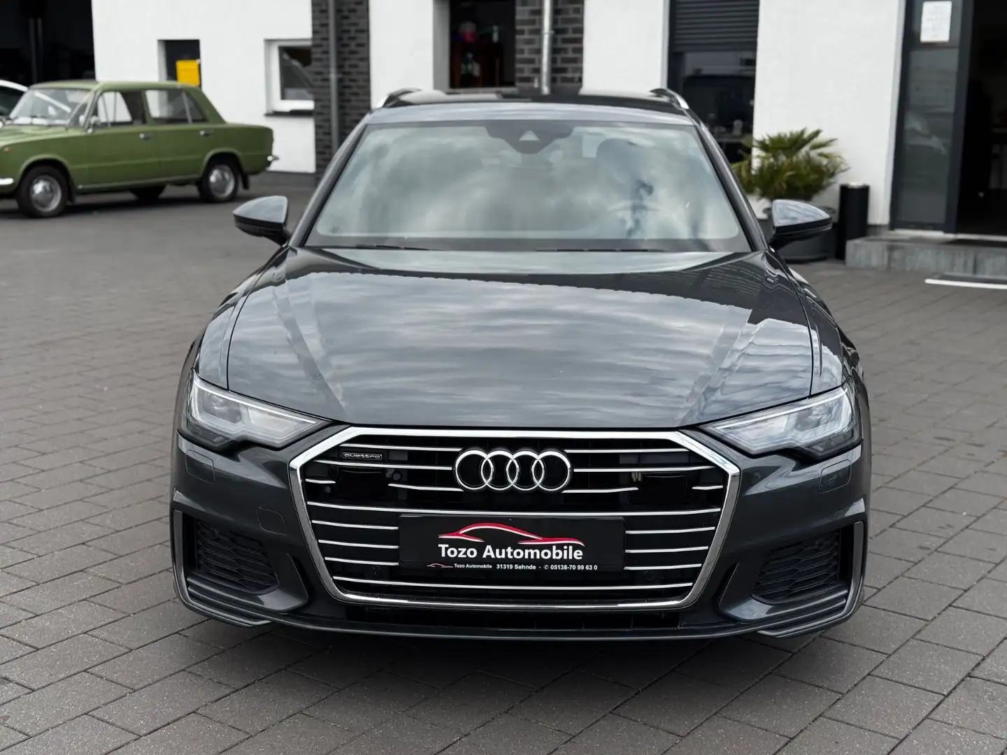 Audi A6 Avant 45TDI quattro S-line*STHZ*LEDER*1-HAND* Grau - 2
