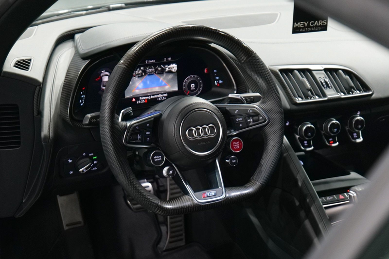 Audi R8 Coupe 5.2 FSI quattro plus *Carbon* — photo 13