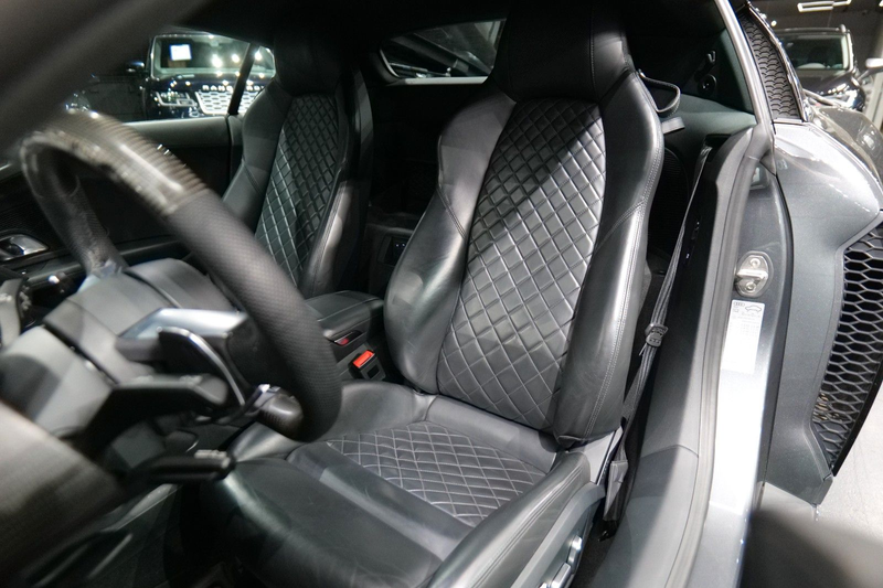 Audi R8 Coupe 5.2 FSI quattro plus *Carbon* — photo 15