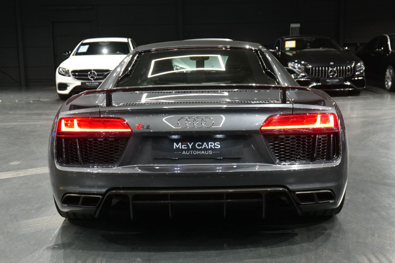 Audi R8 Coupe 5.2 FSI quattro plus *Carbon* — photo 9