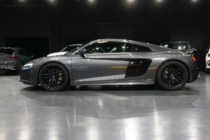 Audi R8 Coupe 5.2 FSI quattro plus *Carbon* — photo 10