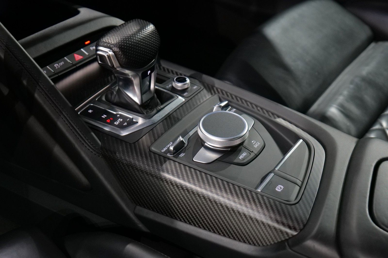 Audi R8 Coupe 5.2 FSI quattro plus *Carbon* — photo 14