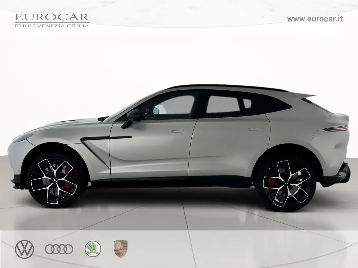 Aston Martin V8 dbx707 4.0 auto Argento - 2