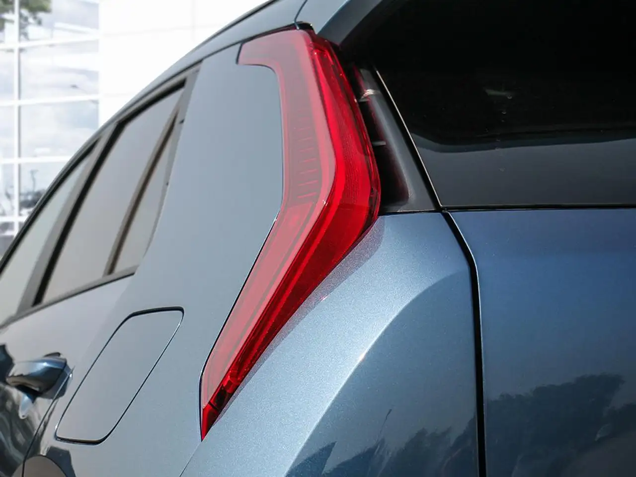 Kia Niro снимка Kia Niro