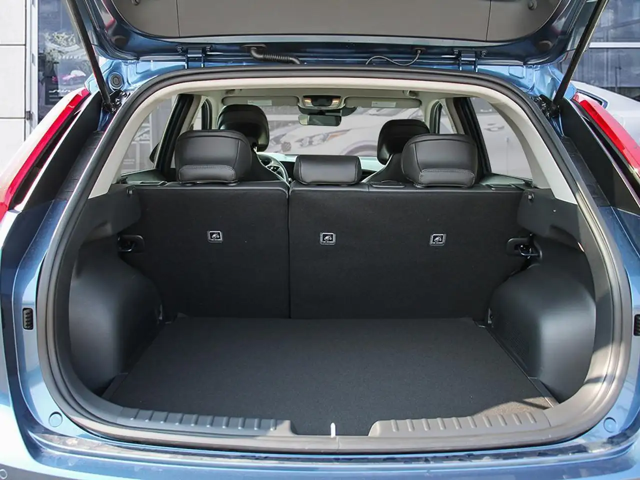 Kia Niro снимка Kia Niro