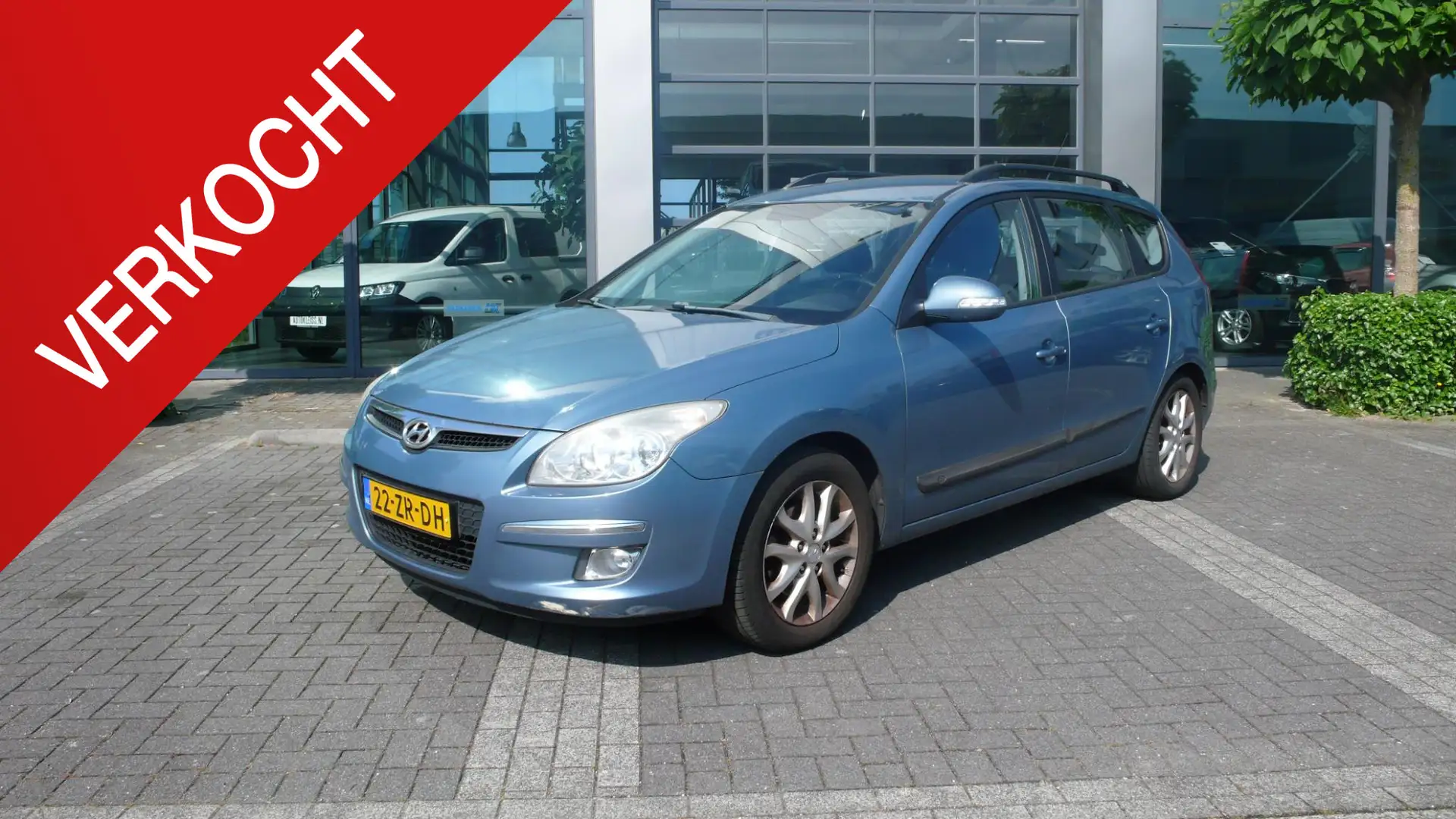 Hyundai i30 CW 1.6i Style | Koppeling versleten. Blauw - 1