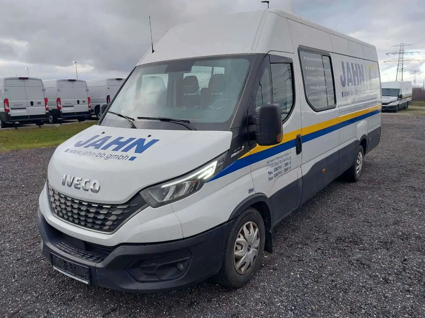 Iveco Daily 35s16 Hi-Matic Maxi XXL DoKa Mixto*6-Sitze Bílá - 1
