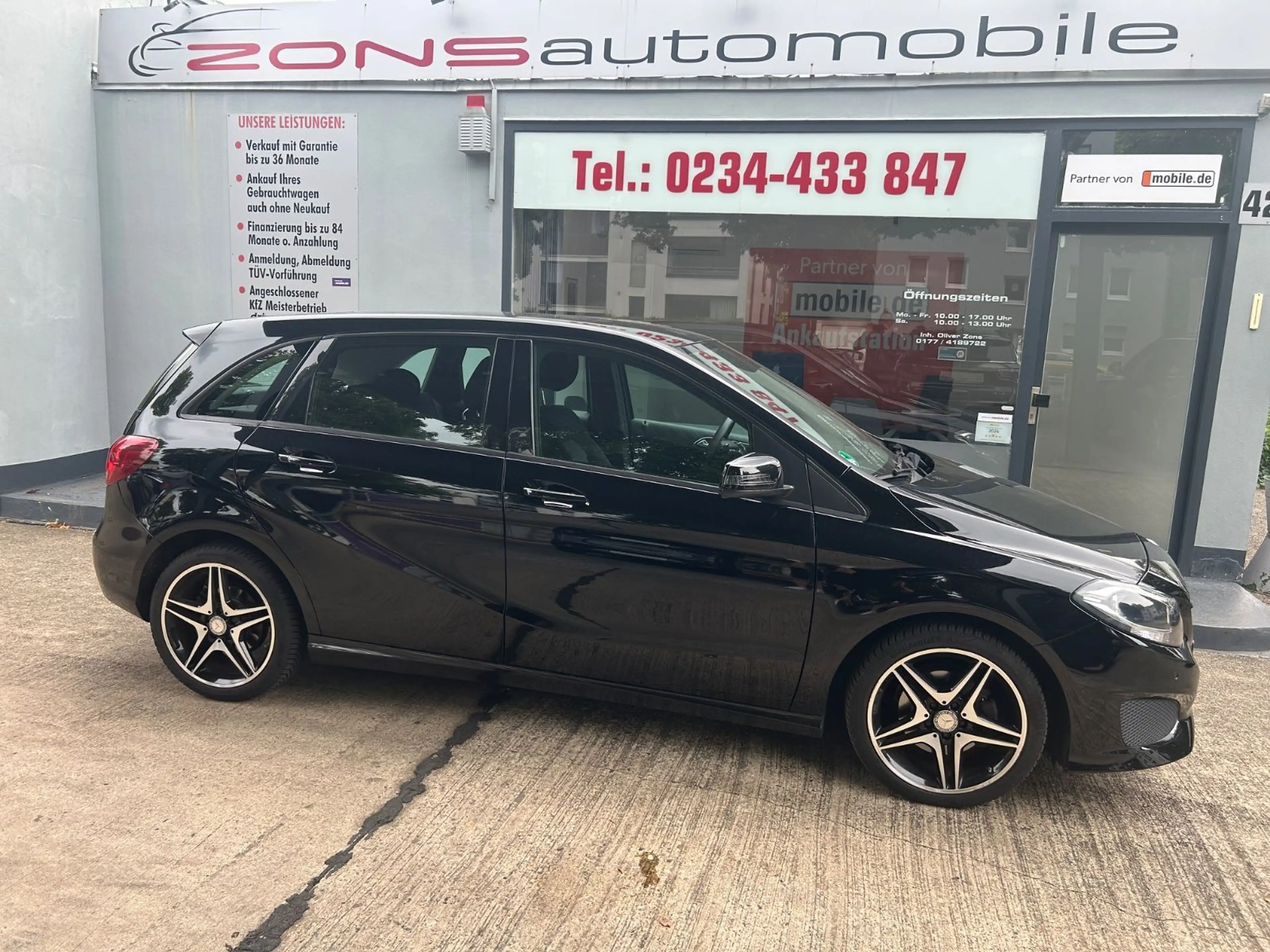 Mercedes-Benz B 160 Automatik+Navi+BT+LM+SHZ+PDC+Tempomat