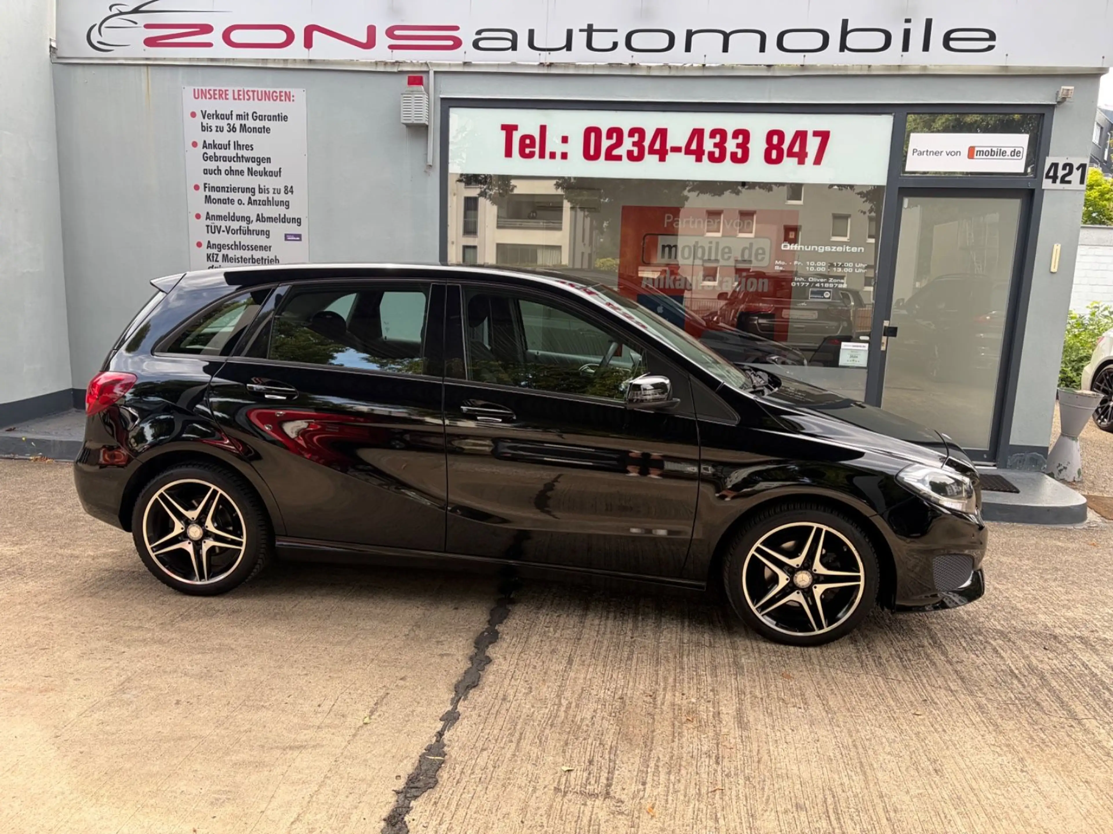 Mercedes-Benz B 160 Automatik+Navi+BT+LM+SHZ+PDC+Tempomat