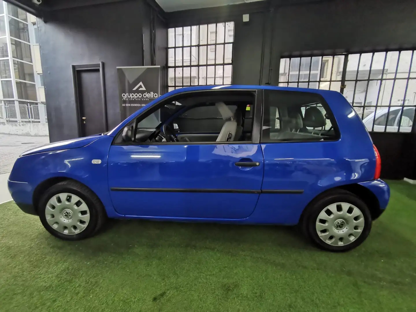Volkswagen Lupo Lupo 1.4 Trendline Air c/abs 60cv Blau - 2