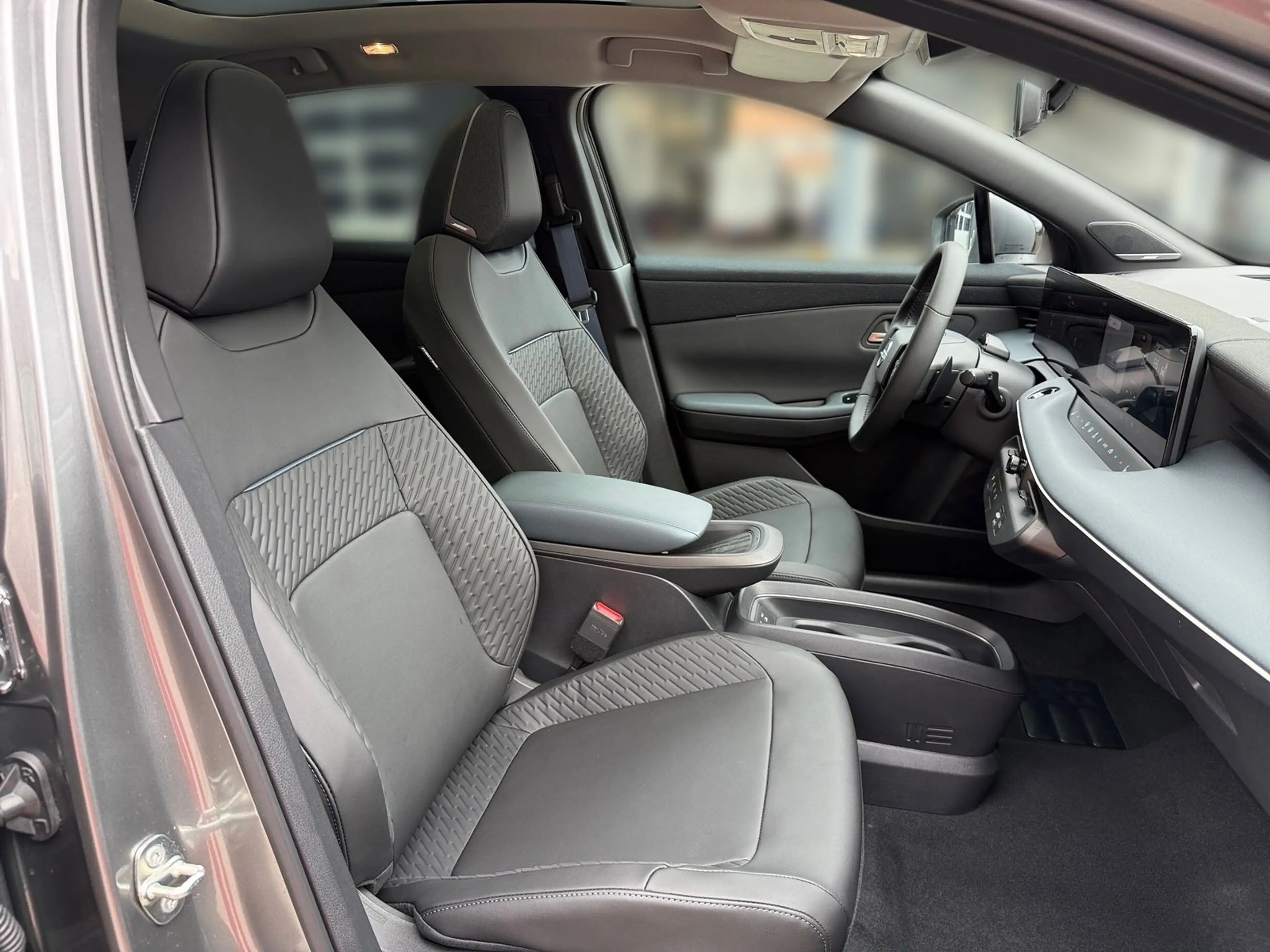 Nissan Leaf NEUER Leaf Evolve 75kWh Automatik — photo 12
