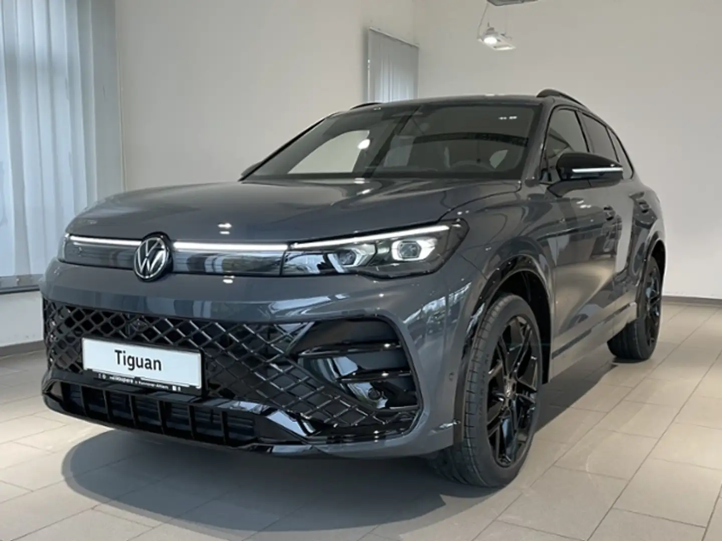 Volkswagen Tiguan 2.0 DSG 4x4 R-Line +BLACK STYLE+AHK Grau - 2