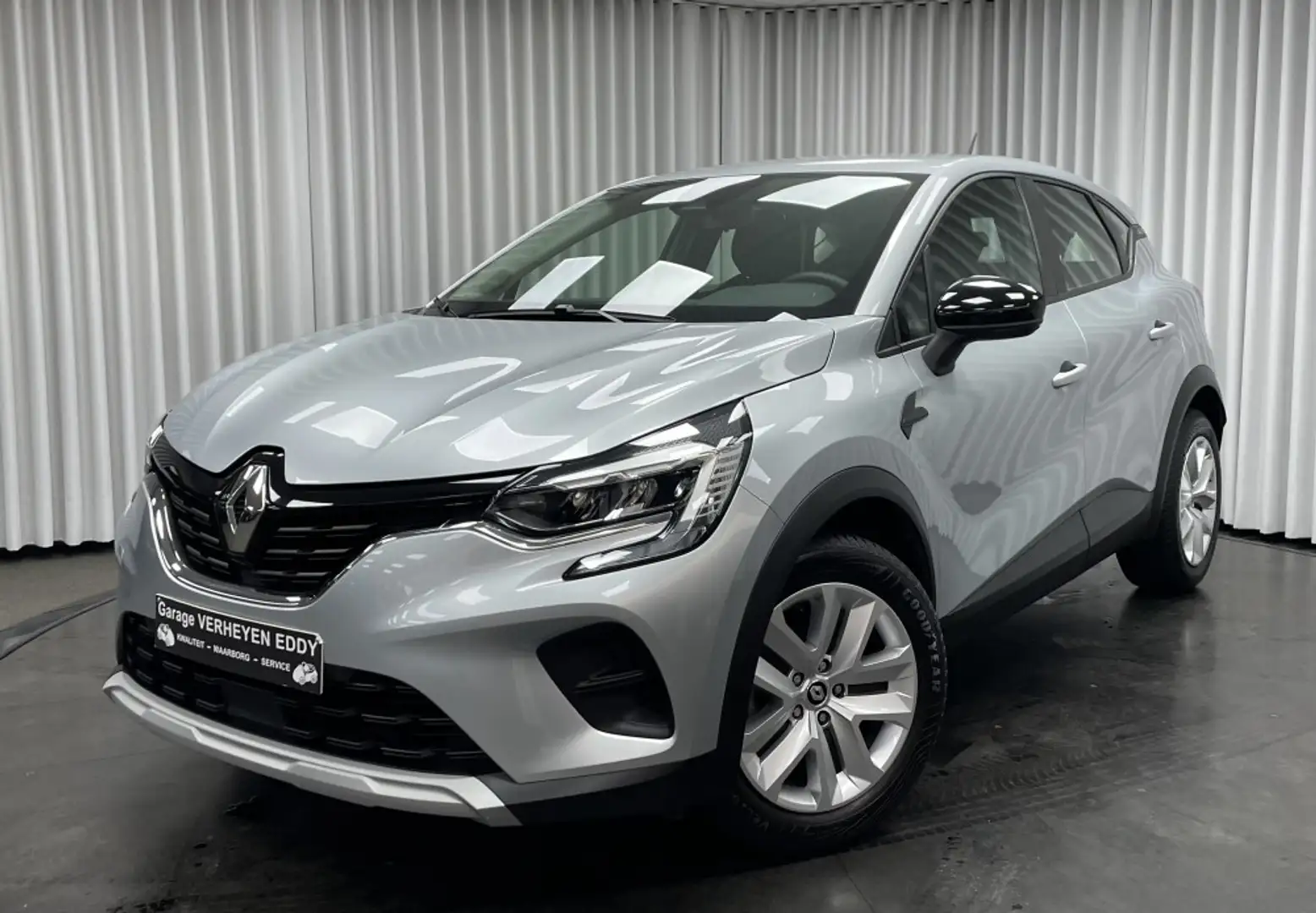 Renault Captur 1.0 TCe / LED / Navi / Bluetooth / Cruise co ... Argent - 1