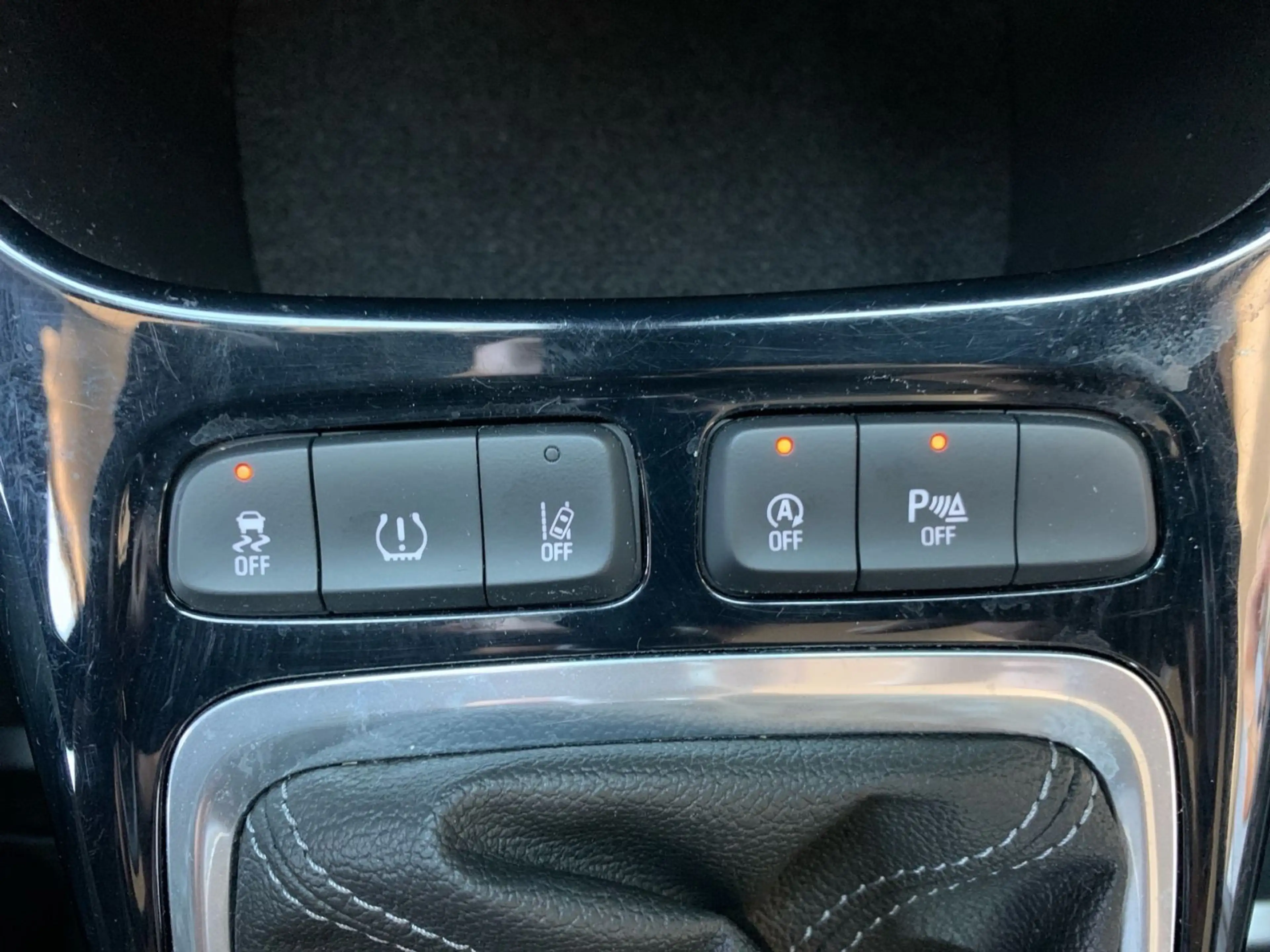 Opel Crossland X 1.2 Selection S/S Parkpilot — photo 11