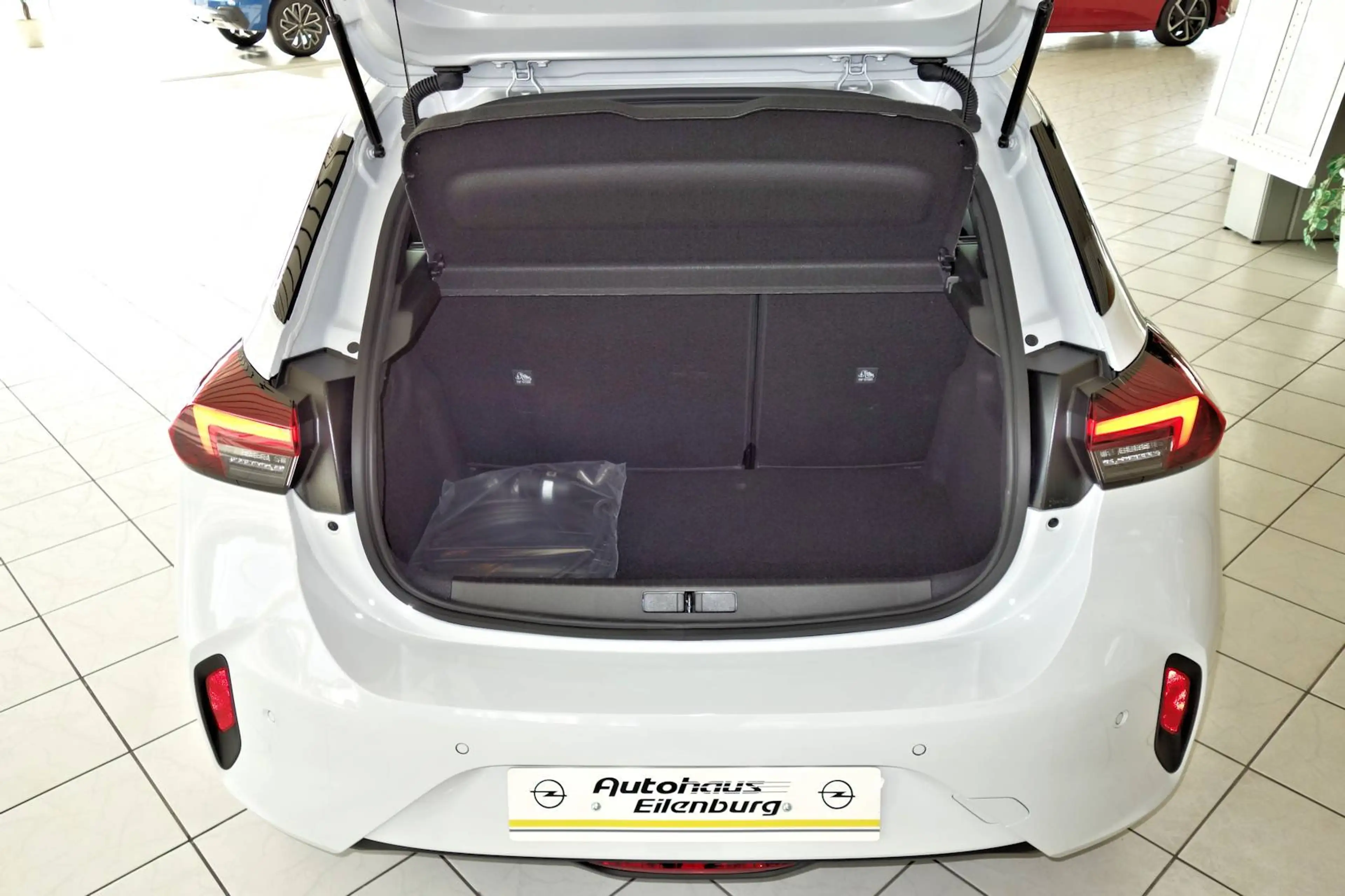 Opel Corsa -e GS 156PS LED,Rückfahrkamera,Allwetterreifen Top — photo 15