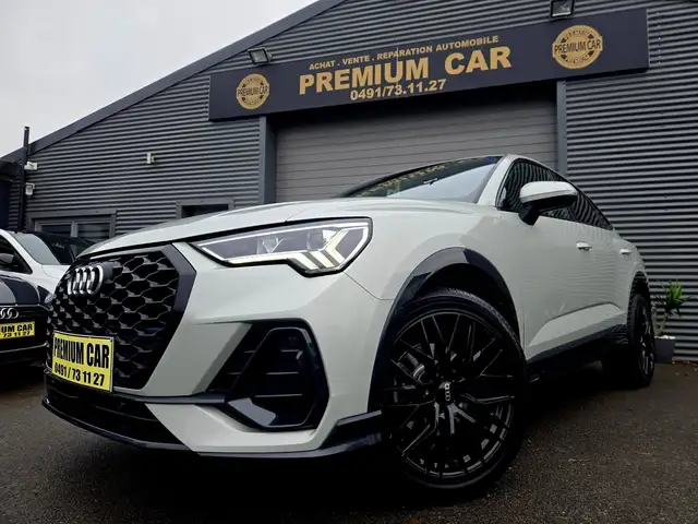 Audi Q3 🔺Q3*S*LINE*COUPE*XENON/CARPASS*CARPLAY🔺