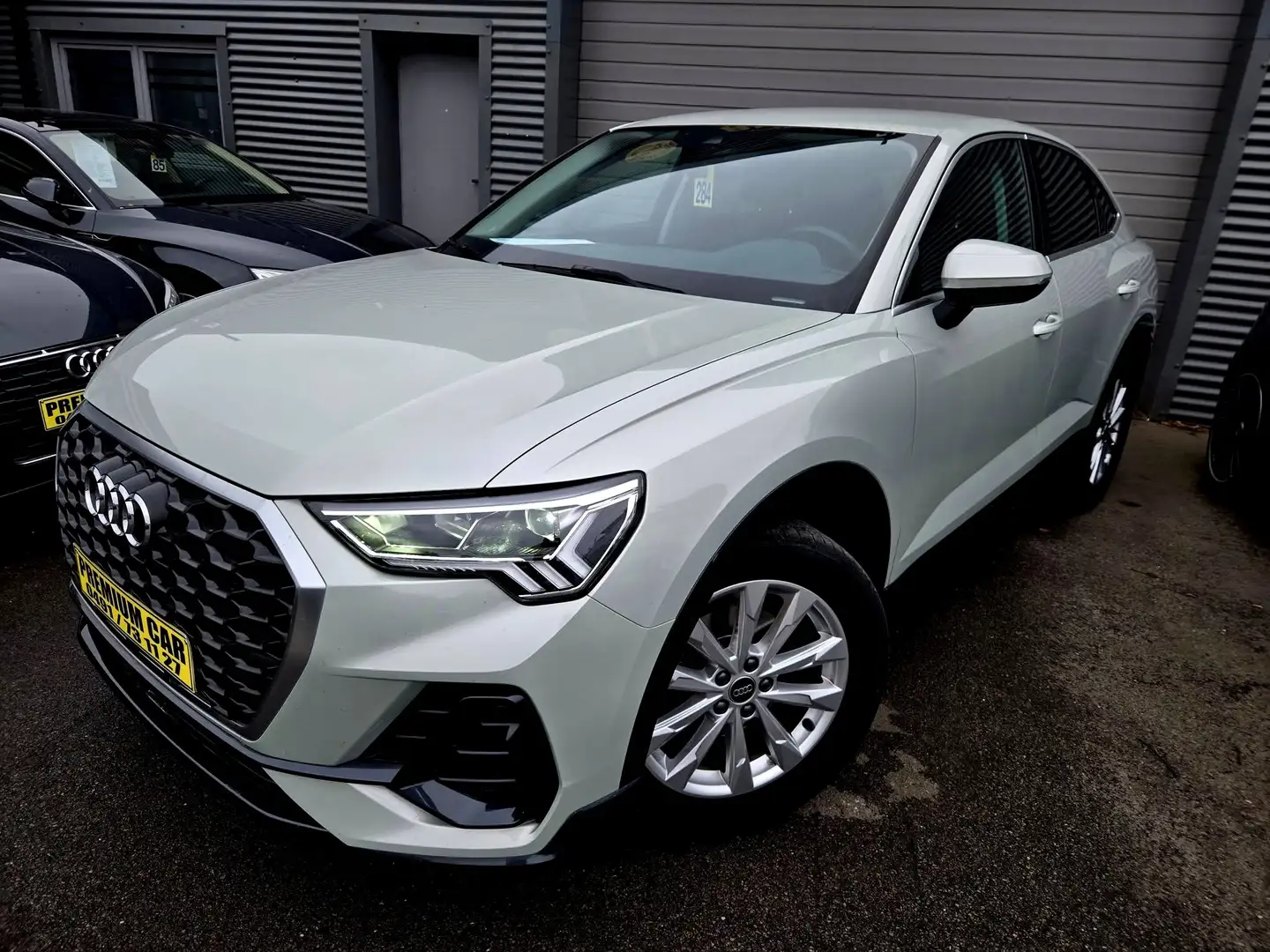 Audi Q3 🔺Q3*S*LINE*COUPE*XENON/CARPASS*CARPLAY🔺 Grau - 2