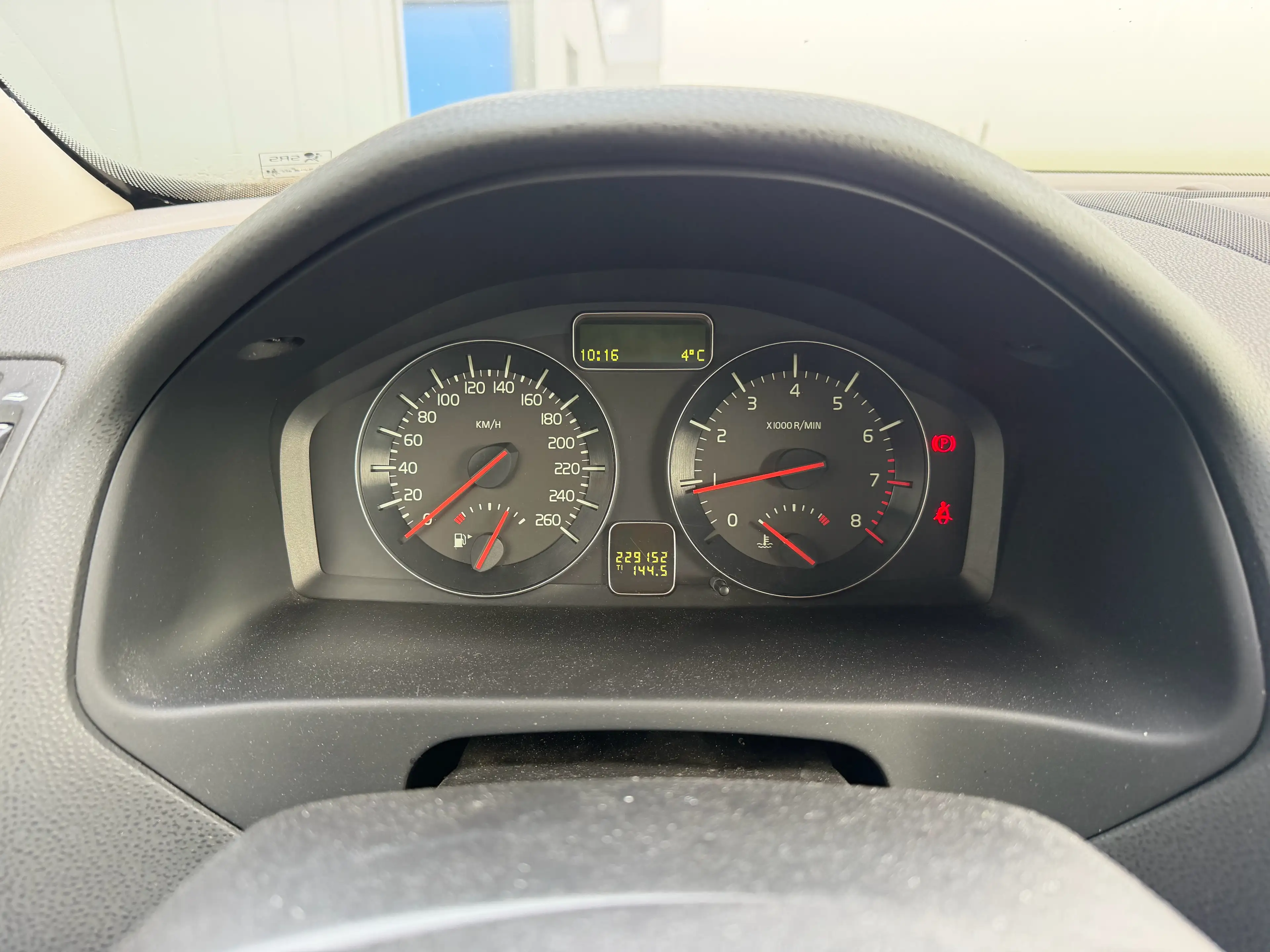 Volvo C70 2.5 T5 Momentum — photo 11