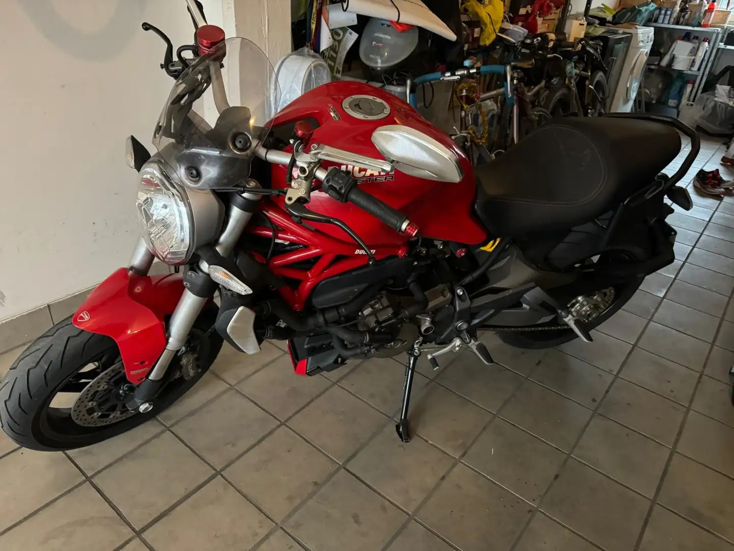 Ducati Monster 1200 Czerwony - 2