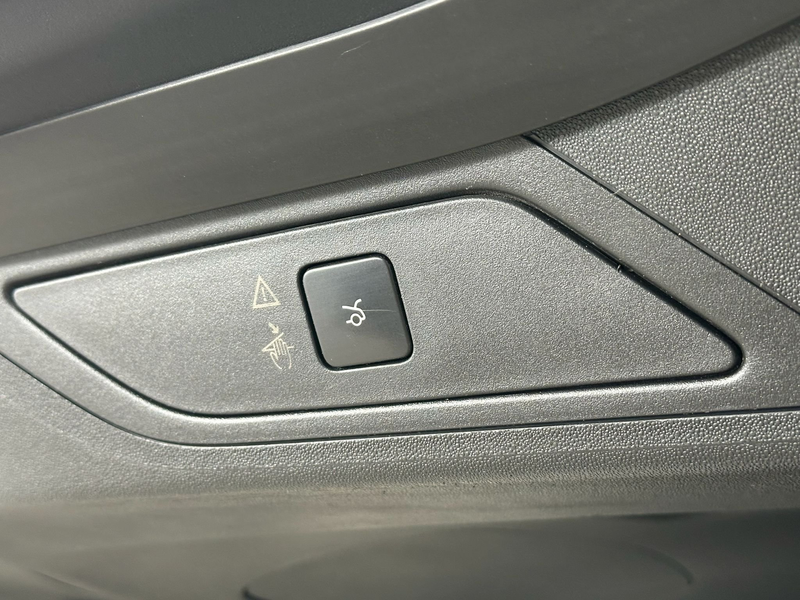 Citroen Grand C4 SpaceTourer Exclusive Aut. // 7-SITZER // AHK // KAMERA // — photo 9