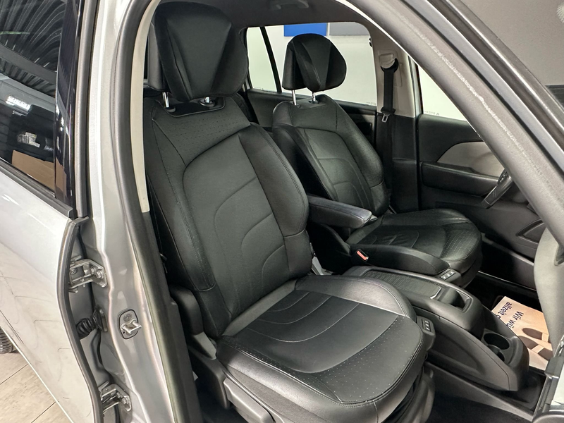 Citroen Grand C4 SpaceTourer Exclusive Aut. // 7-SITZER // AHK // KAMERA // — photo 15