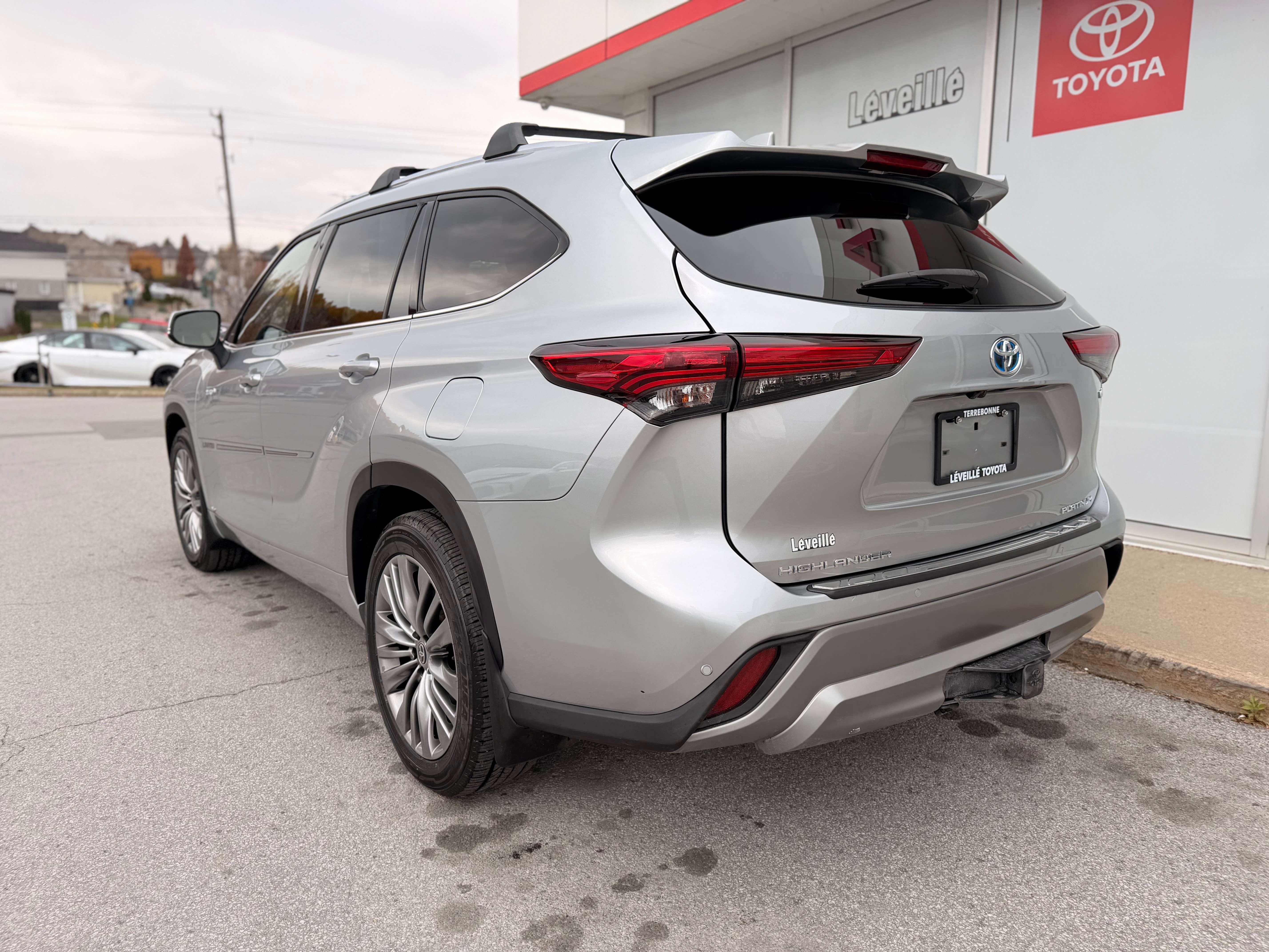 2021 Toyota Highlander Hybrid