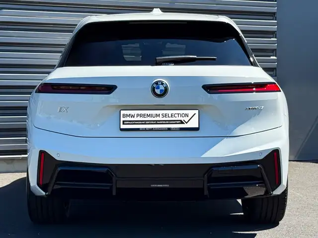 BMW iX xDrive45 Ansicht 5