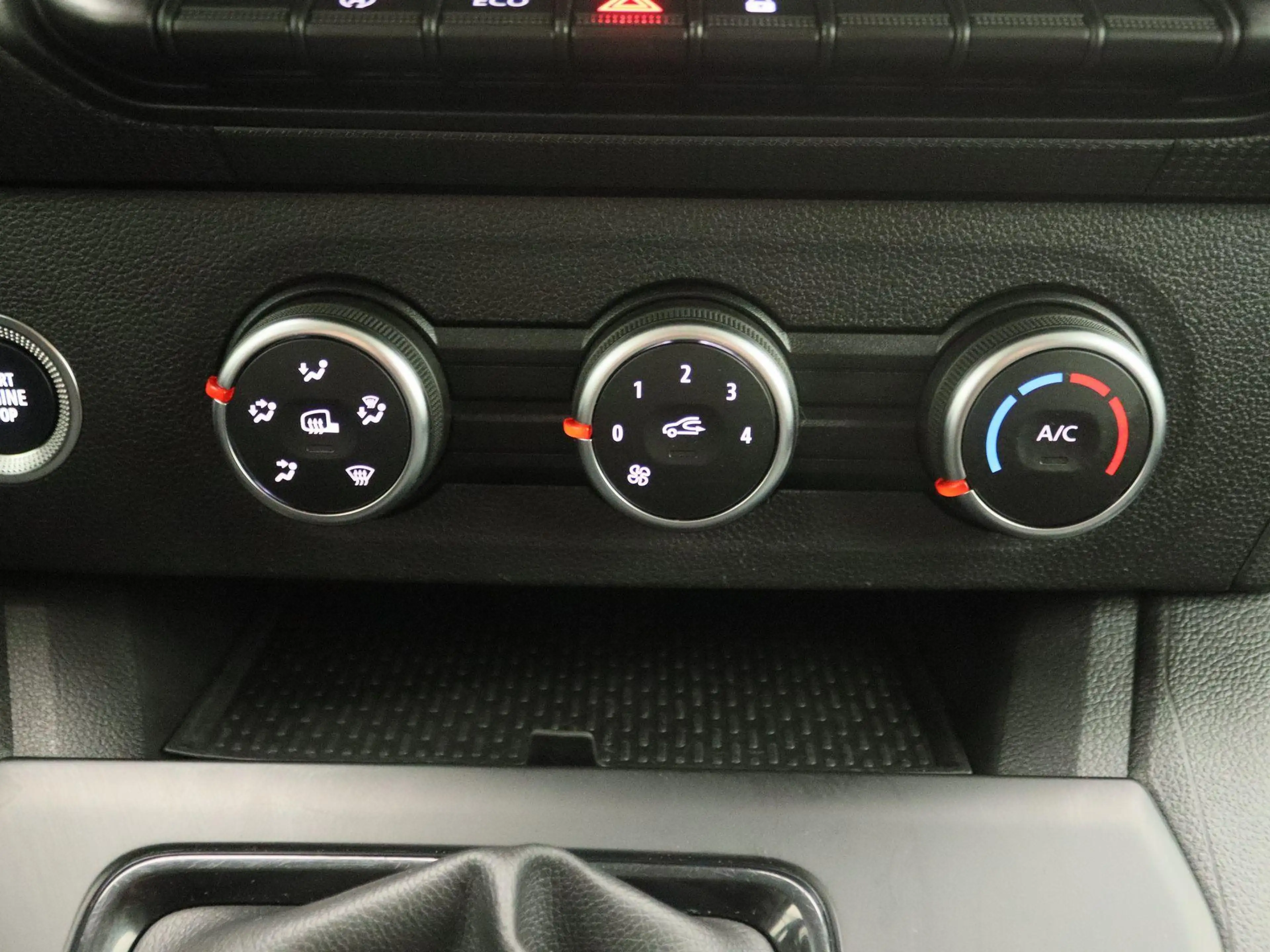 Renault Kangoo 1.5 Blue dCi 95 Comfort L1 — photo 9