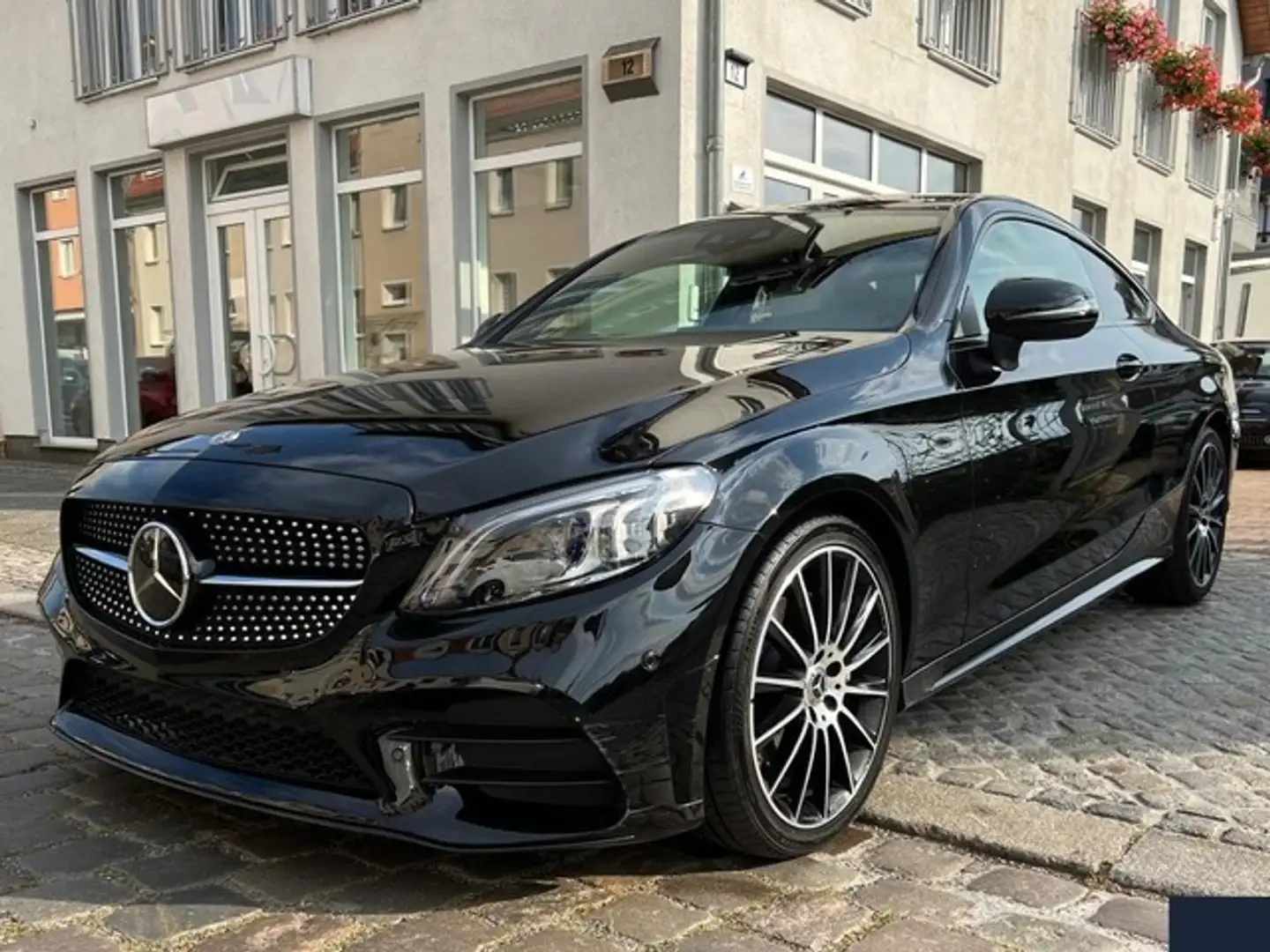 Mercedes-Benz C 220 d Coupe AMG PANO*TOTW*KAM*LED*DIST+ Negro - 1