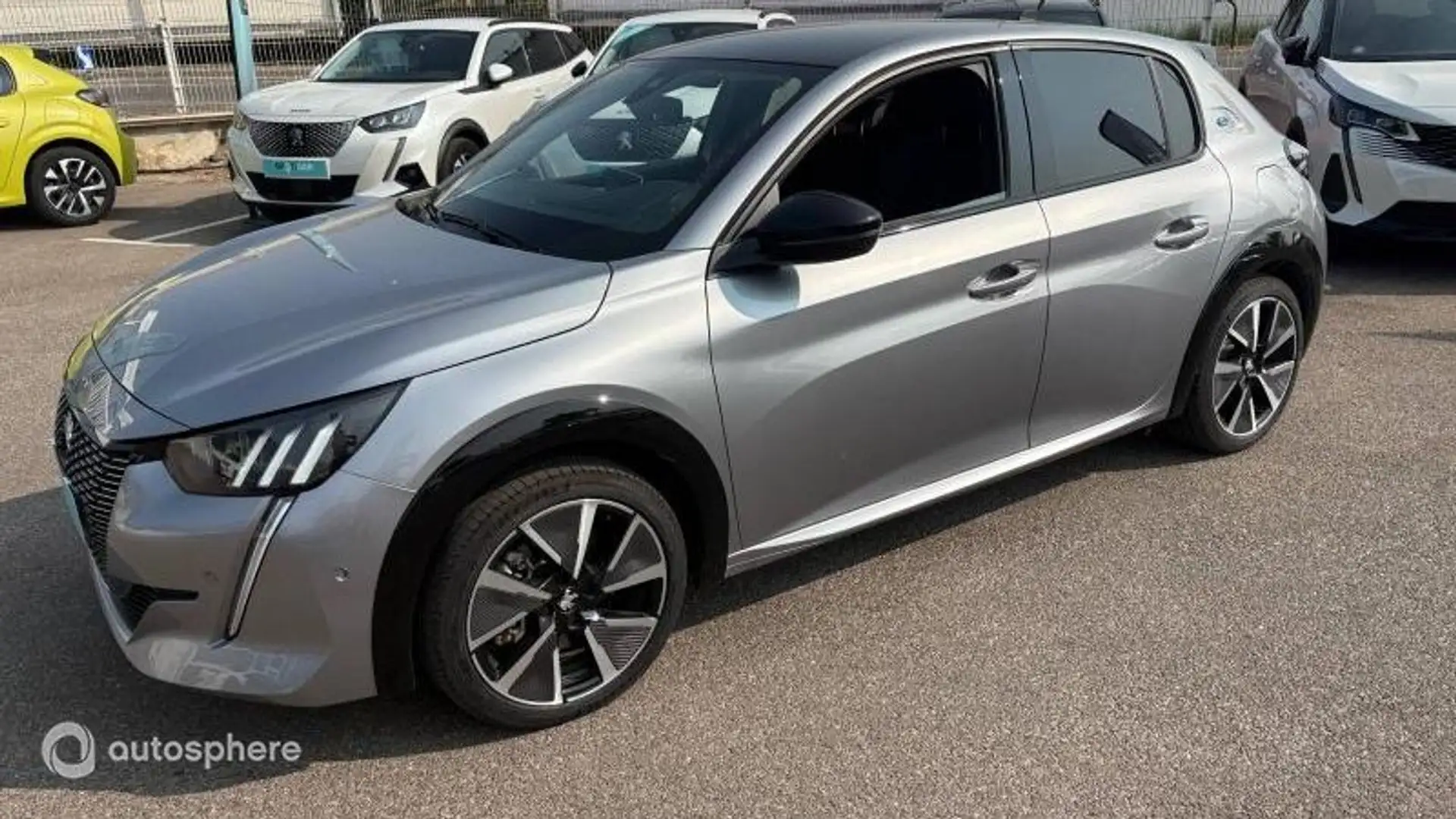 Peugeot 208 e-208 136ch GT - 1