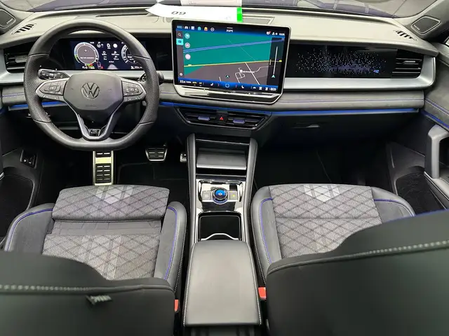 Volkswagen Tayron view 13