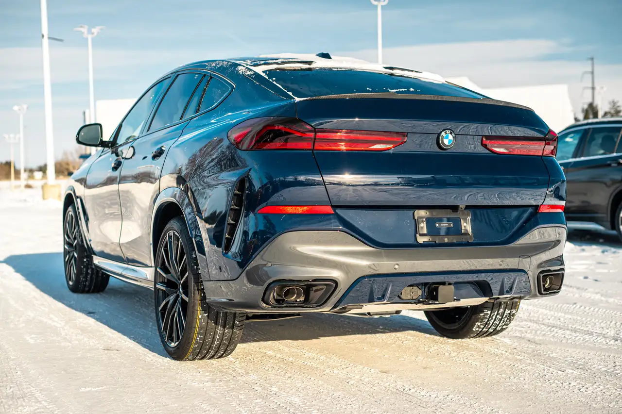 BMW X6 снимка BMW X6