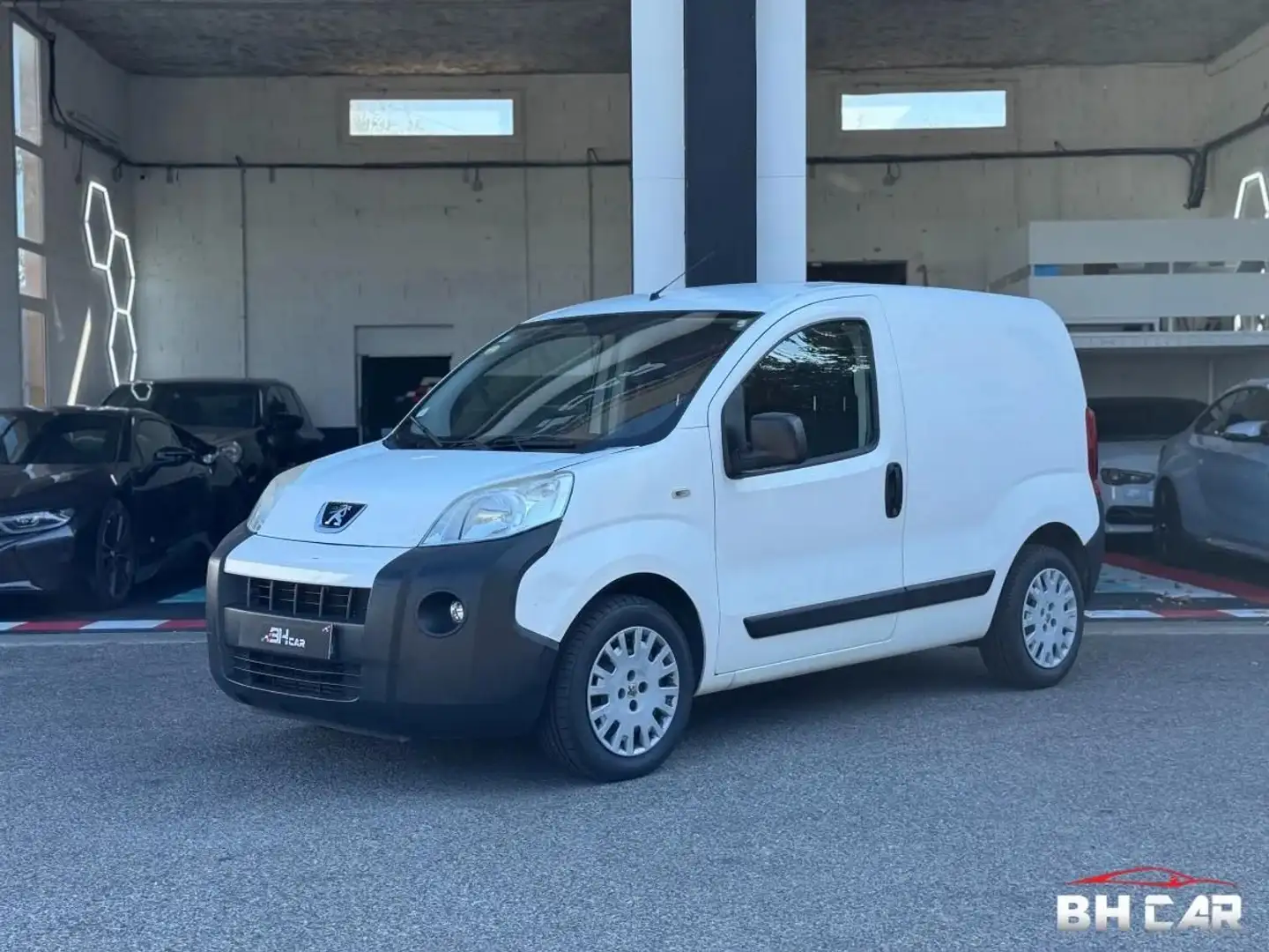 Peugeot Bipper FOURGON 1.3 HDI 75 Blanc - 1