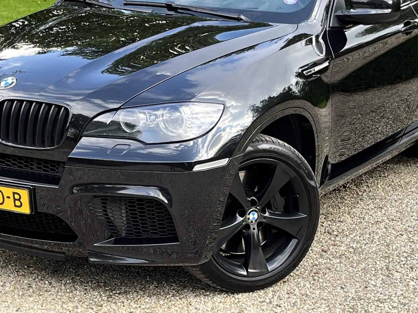 BMW X6 M 555 PK Zwart - 2