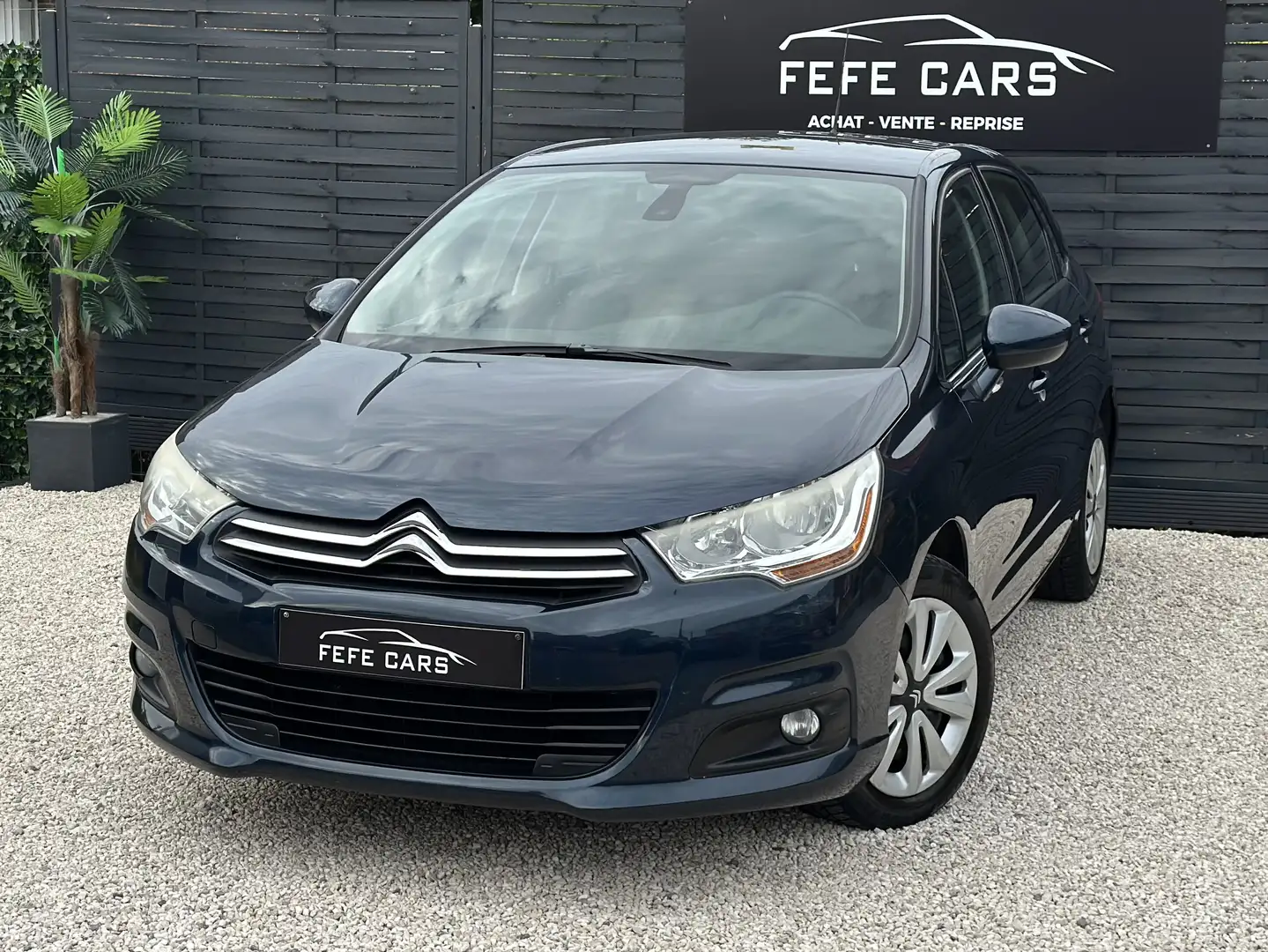 Citroen C4 1.6 HDi Attraction // 1er propriétaire // Carnet Azul - 1