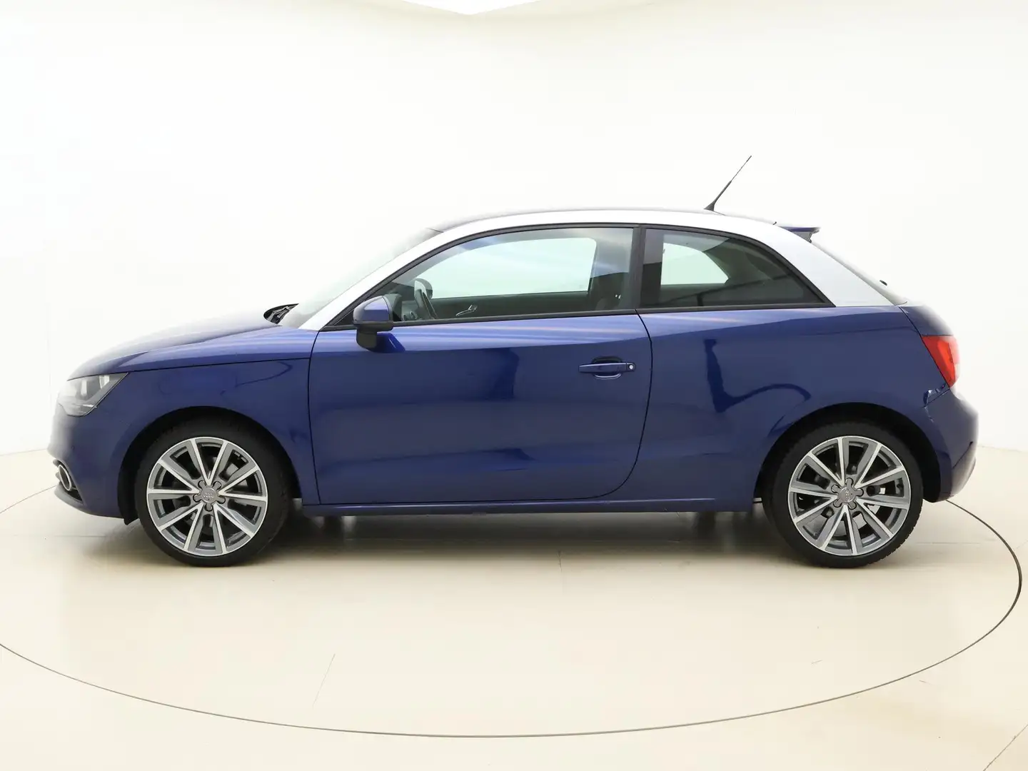 Audi A1 1.4 TFSI Attraction Pro Line Business | Navigatie Bleu - 2