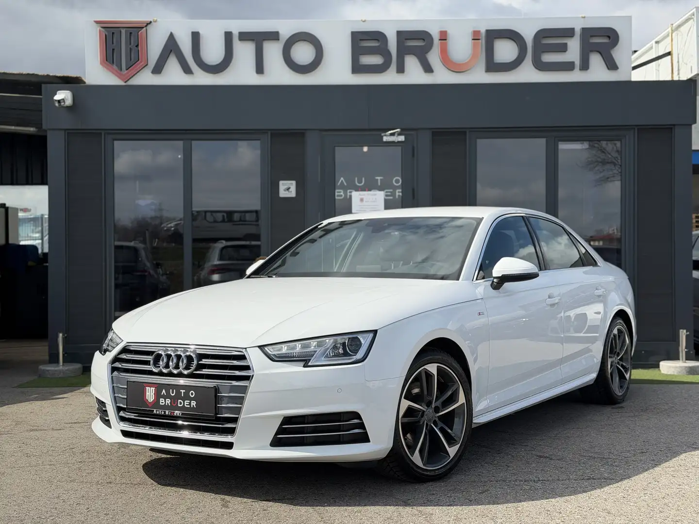 Audi A4 2,0 TDI S-Line S-tronic *AHK*Ambiente Weiß - 2