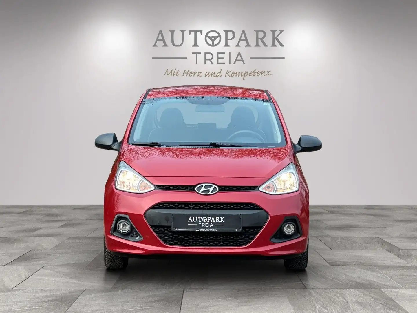 Hyundai i10 Classic (TÜV-KLIMA-AUX-WENIG KM) Rot - 2