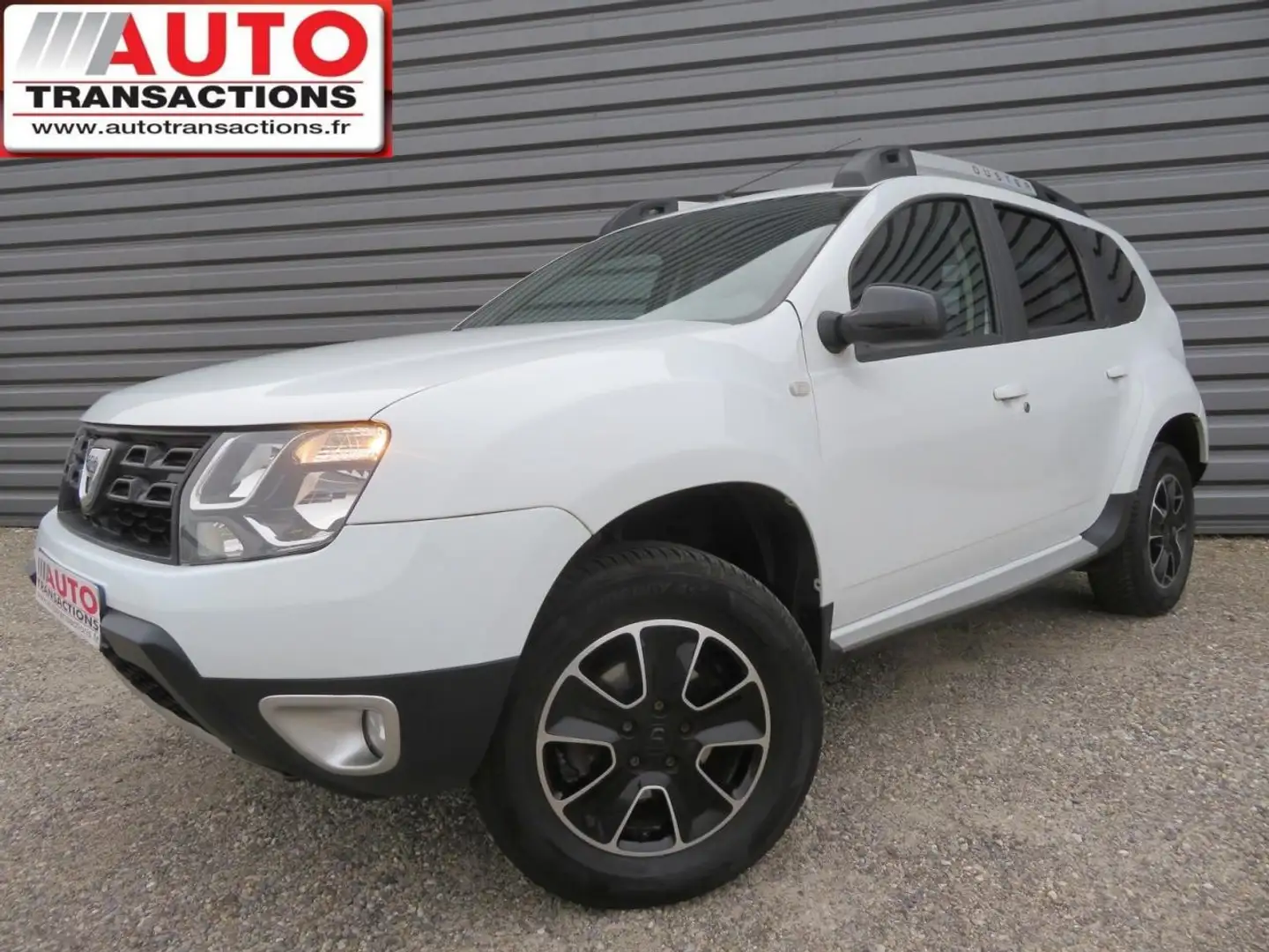 Dacia Duster Duster 1.2 Tce - 125  Black Touch PHASE 2 Blanc - 1