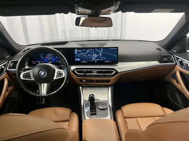 BMW I4 view 10