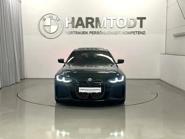 BMW I4 view 6