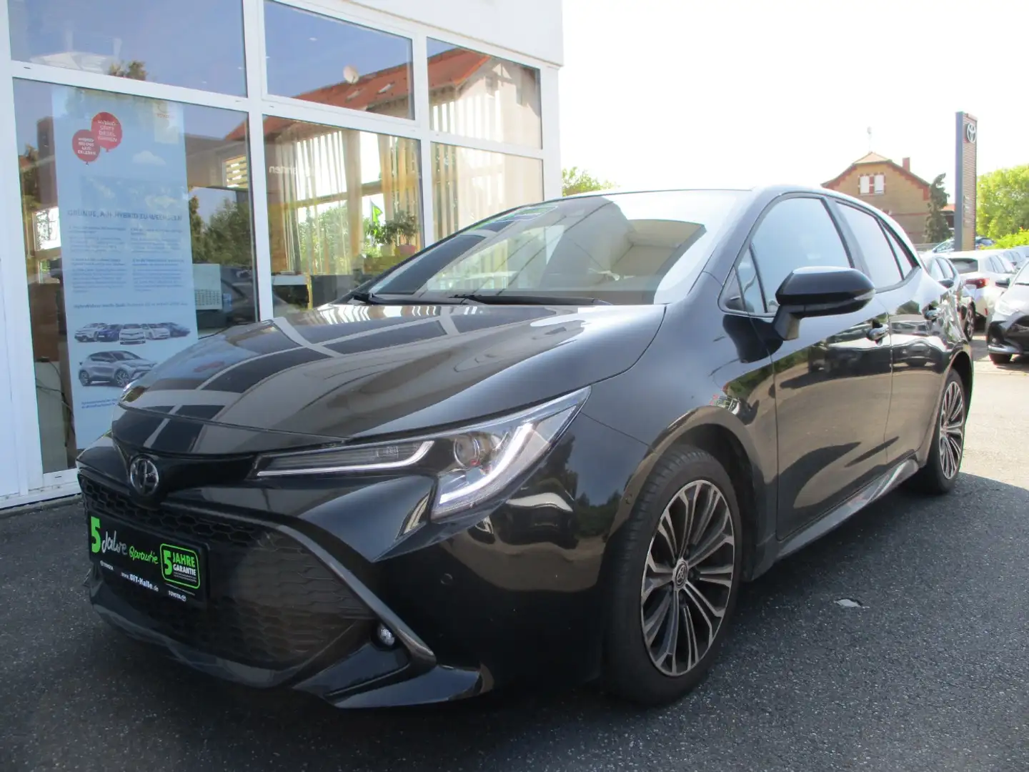 Toyota Corolla 1.2T Team D Klima Kamera Sitzhzg Schwarz - 2