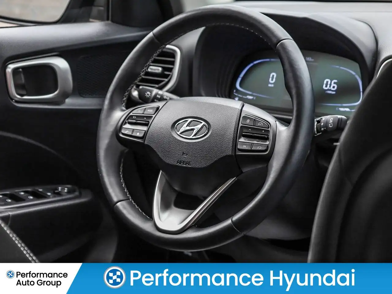 Hyundai Venue снимка Hyundai Venue