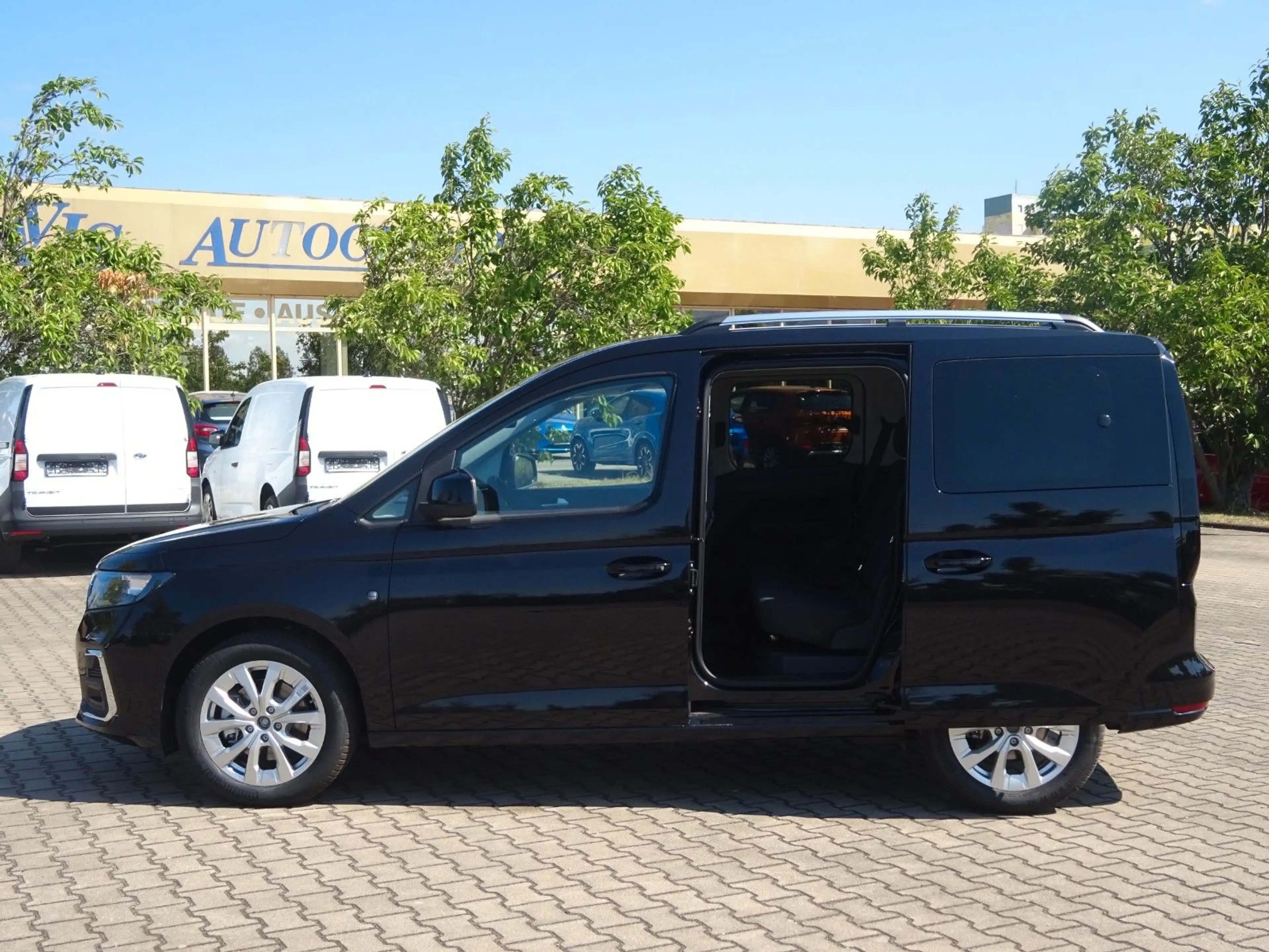Ford Tourneo Connect Titanium Aut. AHK WiPa iACC Kam — photo 3