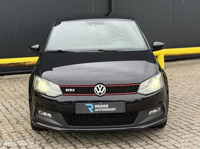 Volkswagen Polo view 5